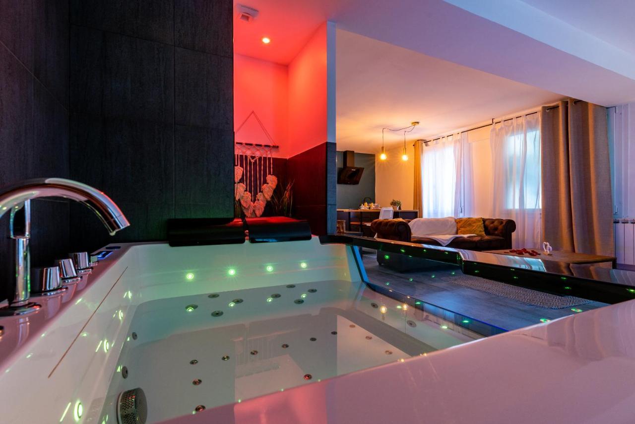 Suite And Spa 21 Діжон Екстер'єр фото