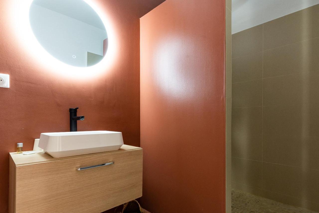 Suite And Spa 21 Діжон Екстер'єр фото